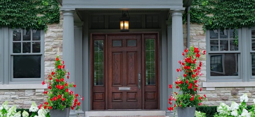 5 Signs That It’s Time to Replace Your Front Door